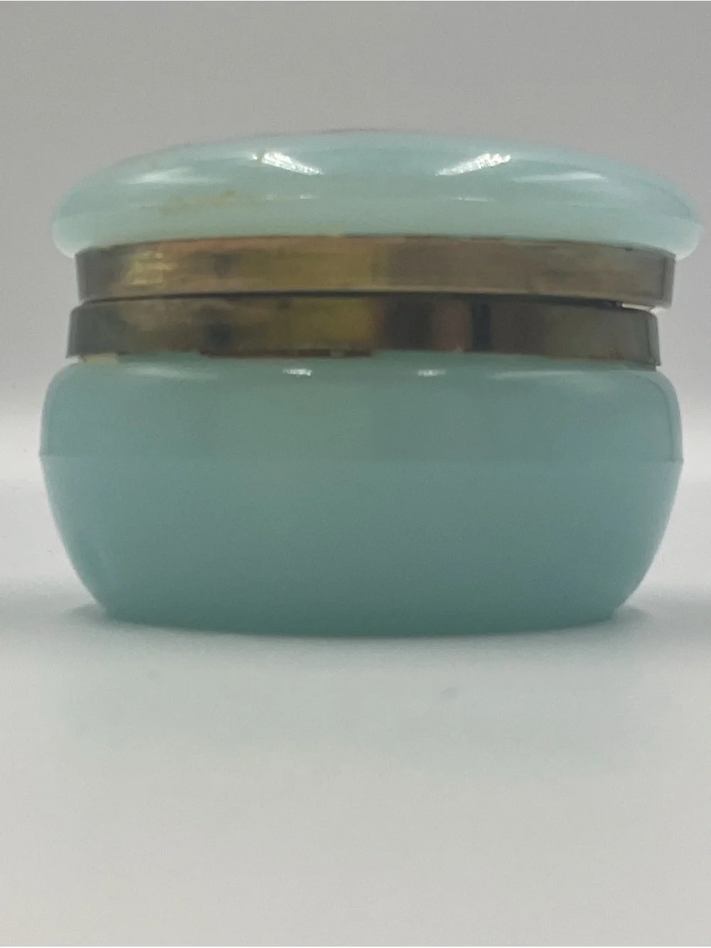 Vintage Hand Painted Hong Kong Floral Flower Dresser Vanity Jewelry Box Lid Blue